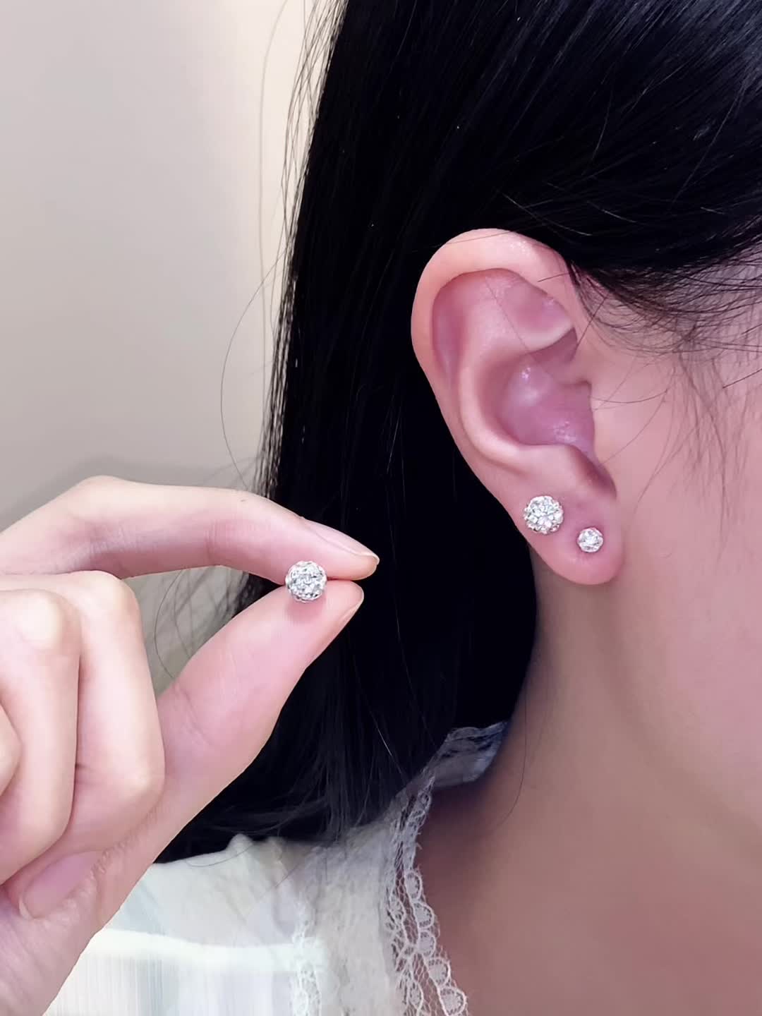 Silvery Full-Moissanite Spherical Stud Earrings